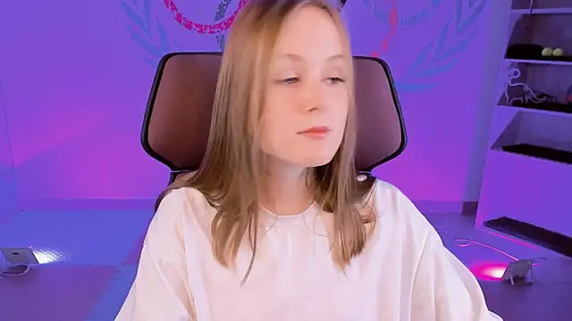 VivienLeeigh online show from 01/09/25, 01:13