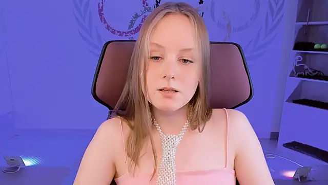 VivienLeeigh online show from 01/09/25, 04:17