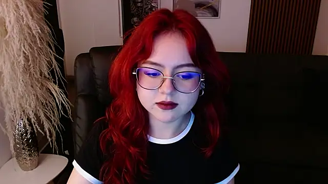 crimson tati  online show from 12/28/24, 08:16