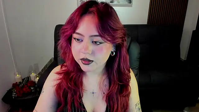 crimson tati  online show from 10/31/25, 04:13