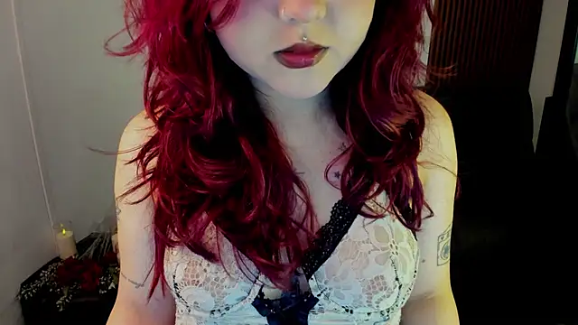 crimson tati  online show from 11/07/25, 04:01