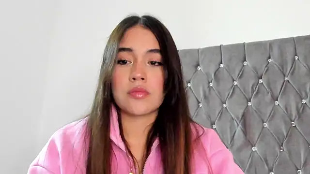 Snapshot of AriaMontgomery chatting on 01/29/25, 07:36 AriaMontgomery online show from 01/29/25, 07:36