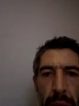 Snapshot of Tomyzg chatting on 12/25/24, 08:29 Tomyzg online show from 12/25/24, 08:29