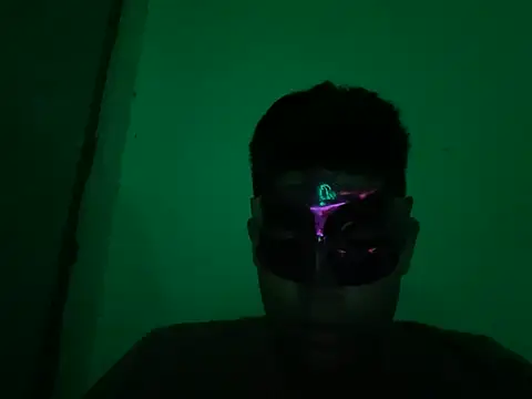 Snapshot of Freebird783 chatting on 09/17/25, 12:29 Freebird783 online show from 09/17/25, 12:29