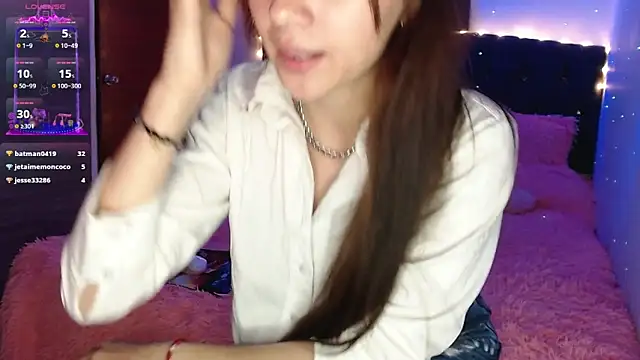 holy juli online show from 03/08/25, 06:43