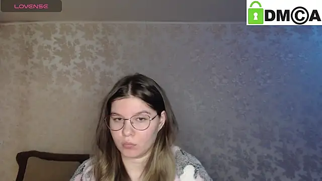 Snapshot of holy_michela chatting on 12/04/24, 04:21 holy michela online show from 12/04/24, 04:21