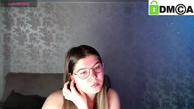 Snapshot of holy_michela chatting on 02/13/25, 03:50 holy michela online show from 02/13/25, 03:50