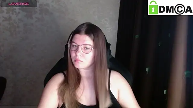 Snapshot of holy_michela chatting on 10/03/25, 03:25 holy michela online show from 10/03/25, 03:25