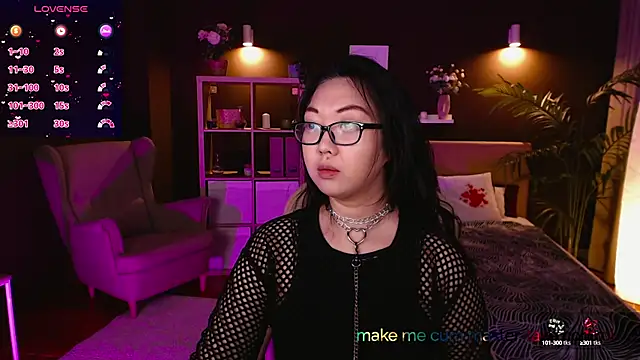 Snapshot of Marine_Vact chatting on 03/06/25, 05:22 Marine Vact online show from 03/06/25, 05:22