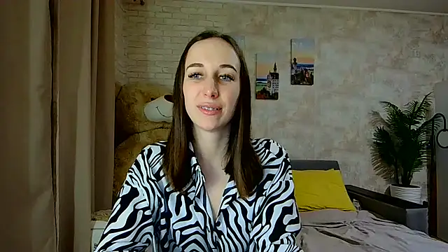 Anika bloom online show from 12/15/25, 06:34