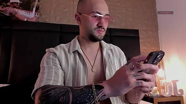 JeanColleman online show from 10/15/25, 04:45