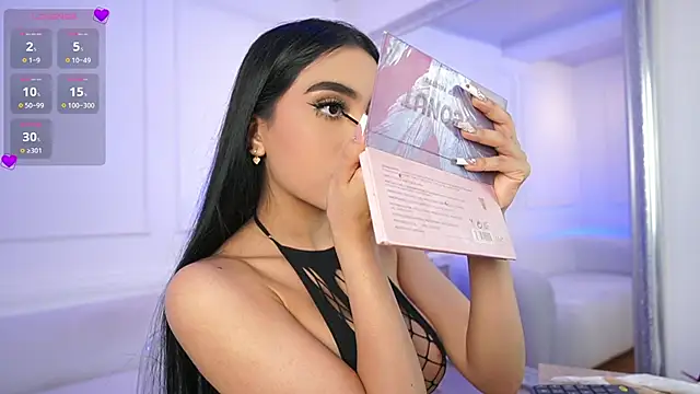 elasummer online show from 01/23/25, 03:22