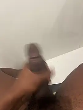 Snapshot of arrete2025 chatting on 12/10/24, 04:02 arrete2025 online show from 12/10/24, 04:02