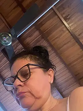 Sharongirl07 online show from 05/11/26, 11:27