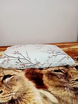 Snapshot of Orlasx chatting on 02/28/26, 12:22 Orlasx online show from 02/28/26, 12:22