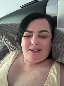 Amandamuller1982 online show from 02/09/25, 03:12