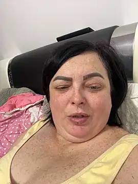 Amandamuller1982 online show from 02/11/25, 04:44