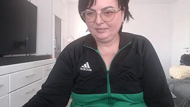 Amandamuller1982 online show from 02/25/25, 06:47