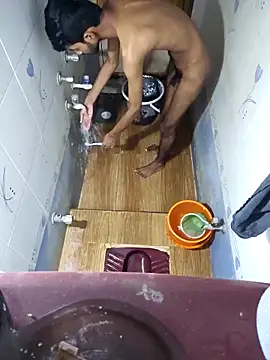 Snapshot of Luffyslim chatting on 02/15/25, 05:09 Luffyslim online show from 02/15/25, 05:09