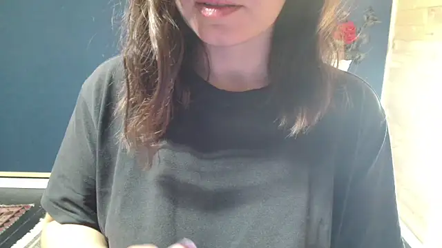 Snapshot of NovaBabe21 chatting on 10/25/25, 07:49 NovaBabe21 online show from 10/25/25, 07:49