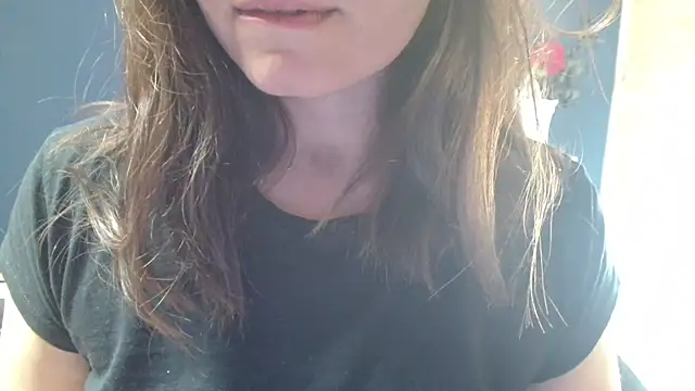 Snapshot of NovaBabe21 chatting on 11/14/25, 11:09 NovaBabe21 online show from 11/14/25, 11:09