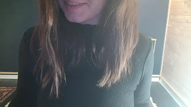 Snapshot of NovaBabe21 chatting on 12/02/25, 09:47 NovaBabe21 online show from 12/02/25, 09:47