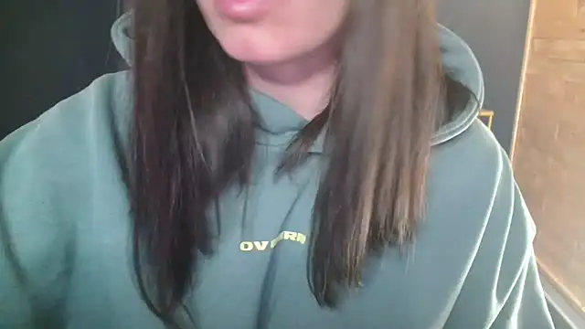 Snapshot of NovaBabe21 chatting on 02/03/26, 10:31 NovaBabe21 online show from 02/03/26, 10:31