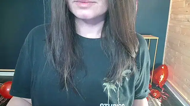 Snapshot of NovaBabe21 chatting on 02/11/26, 06:51 NovaBabe21 online show from 02/11/26, 06:51