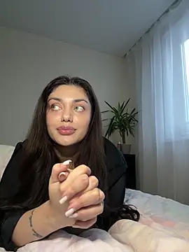 Snapshot of Sweet_Khalifa_ chatting on 01/18/25, 01:08 Sweet Khalifa  online show from 01/18/25, 01:08