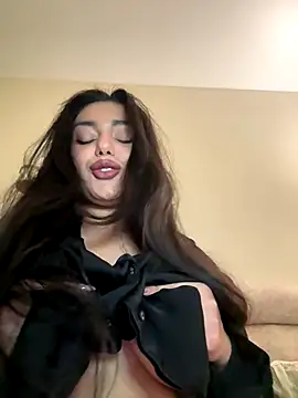 Sweet Khalifa  online show from 11/24/25, 03:45