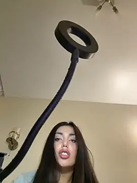 Sweet Khalifa  online show from 12/04/25, 02:37