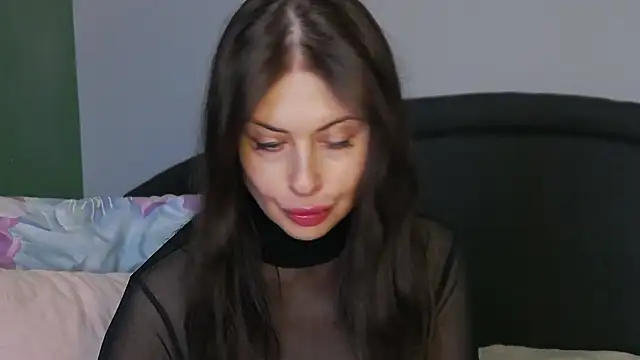 Mia Lovi online show from 03/04/25, 09:29