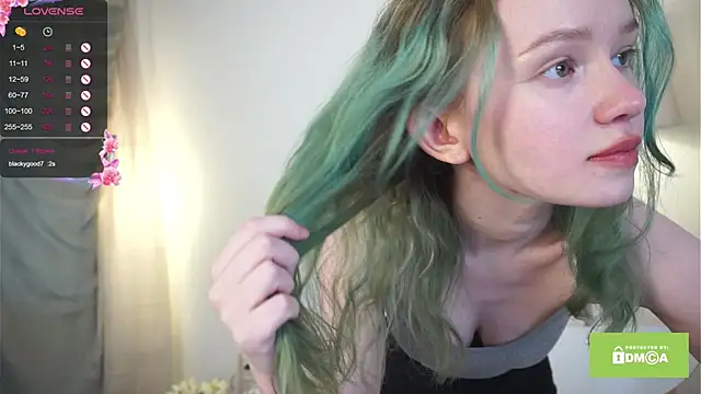 Snapshot of evkasup chatting on 03/21/25, 03:35 evkasup online show from 03/21/25, 03:35