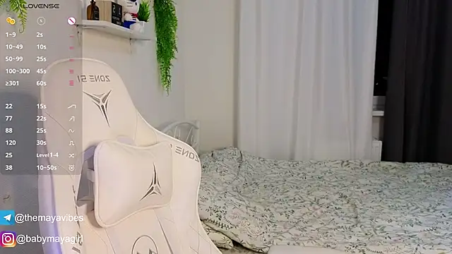 Maya Rave online show from 12/03/25, 03:47