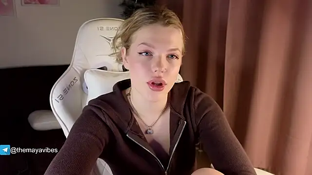 Maya Rave online show from 01/14/26, 03:45