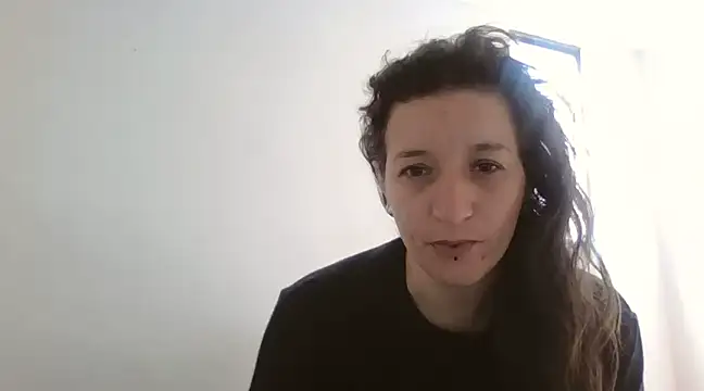 Snapshot of hanamy_joha chatting on 01/13/25, 03:04 hanamy joha online show from 01/13/25, 03:04