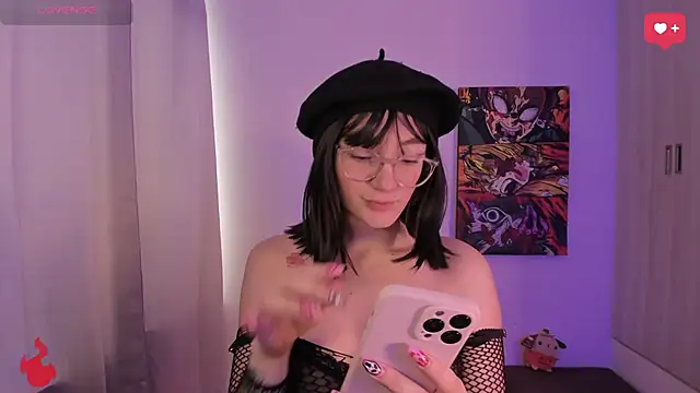 haanna thompsoon online show from 11/01/25, 01:35