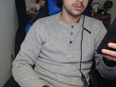 Snapshot of anjonoturno1 chatting on 11/21/25, 09:19 anjonoturno1 online show from 11/21/25, 09:19