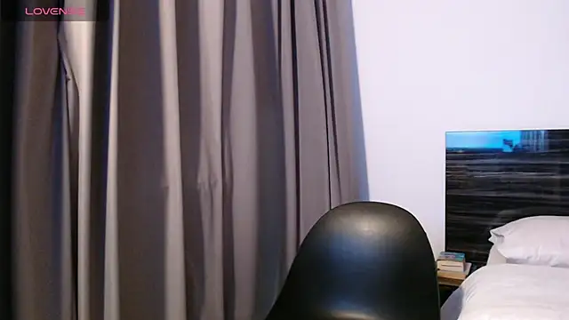 Snapshot of FaustoCock chatting on 03/04/25, 11:11 FaustoCock online show from 03/04/25, 11:11