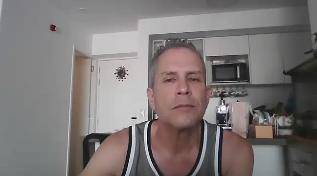 Snapshot of Diegoperrote682661 chatting on 03/17/25, 10:38 Diegoperrote682661 online show from 03/17/25, 10:38