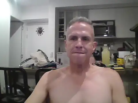 Snapshot of Diegoperrote682661 chatting on 02/09/26, 02:15 Diegoperrote682661 online show from 02/09/26, 02:15