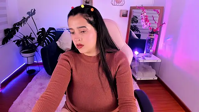 Snapshot of Pamela_cheverry chatting on 02/07/25, 03:55 Pamela cheverry online show from 02/07/25, 03:55