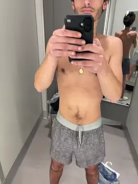 Snapshot of Dylansd chatting on 12/23/24, 11:06 Dylansd online show from 12/23/24, 11:06