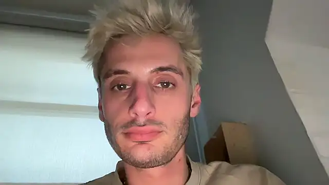 Snapshot of Dylansd chatting on 01/14/25, 12:45 Dylansd online show from 01/14/25, 12:45