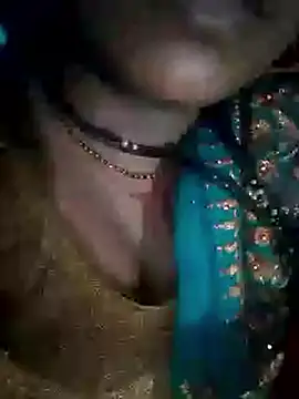 riya houswife online show from 11/07/25, 05:35