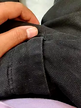 Snapshot of themostnaughtiestguyy chatting on 11/03/25, 03:13 themostnaughtiestguyy online show from 11/03/25, 03:13