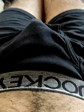 Snapshot of themostnaughtiestguyy chatting on 11/12/25, 02:45 themostnaughtiestguyy online show from 11/12/25, 02:45