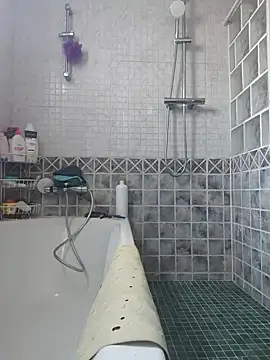 mirrowhot online show from 02/18/25, 01:44