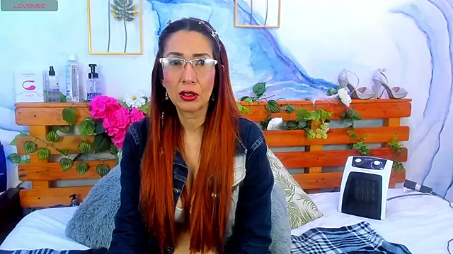 Perla Franco online show from 03/21/25, 05:11