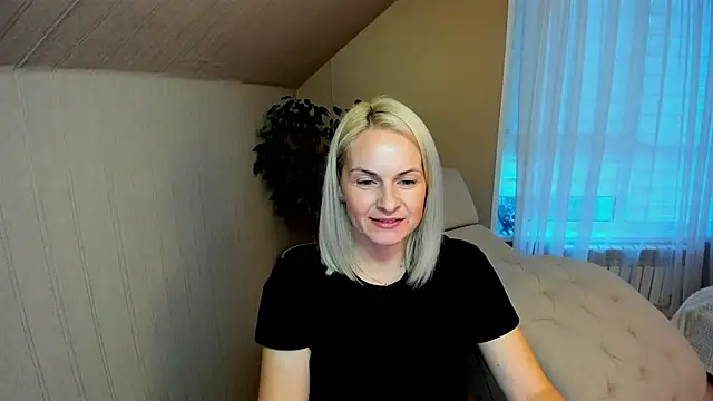 Snapshot of Alicee_Gracee chatting on 12/10/24, 11:54 Alicee Gracee online show from 12/10/24, 11:54